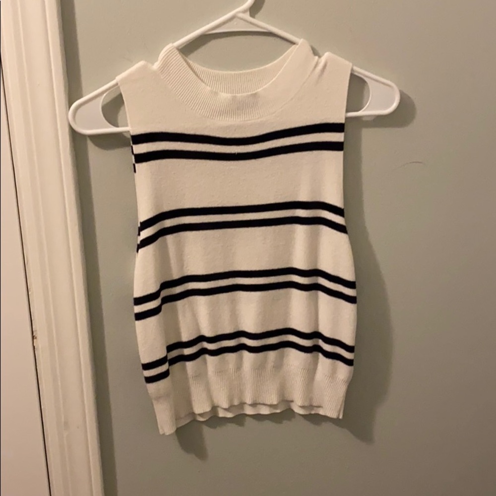 striped top